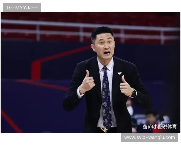 杜锋强调中国男篮备战世界杯注重防守与团队合作提升整体实力 杜锋强调中国男篮备战世界杯注重防守与团队合作提升整体实力